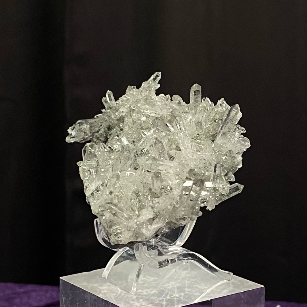 Grey Lithium Quartz ๐ค๐๐ค - Picture 3 of 4